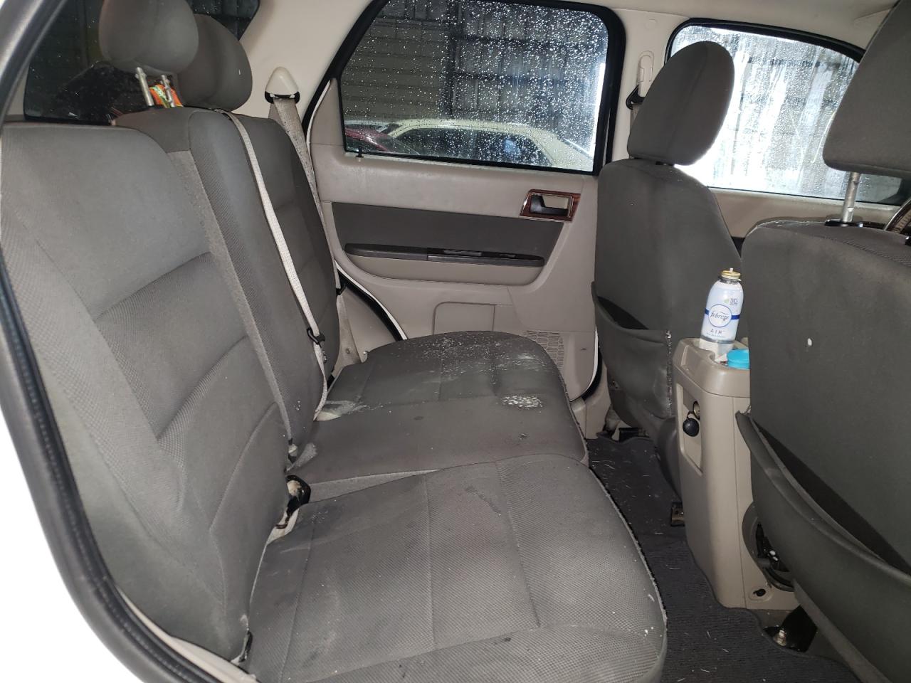 Photo 6 from auction – 2009 FORD ESCAPE XLT with VIN 1FMCU03709KD08261
