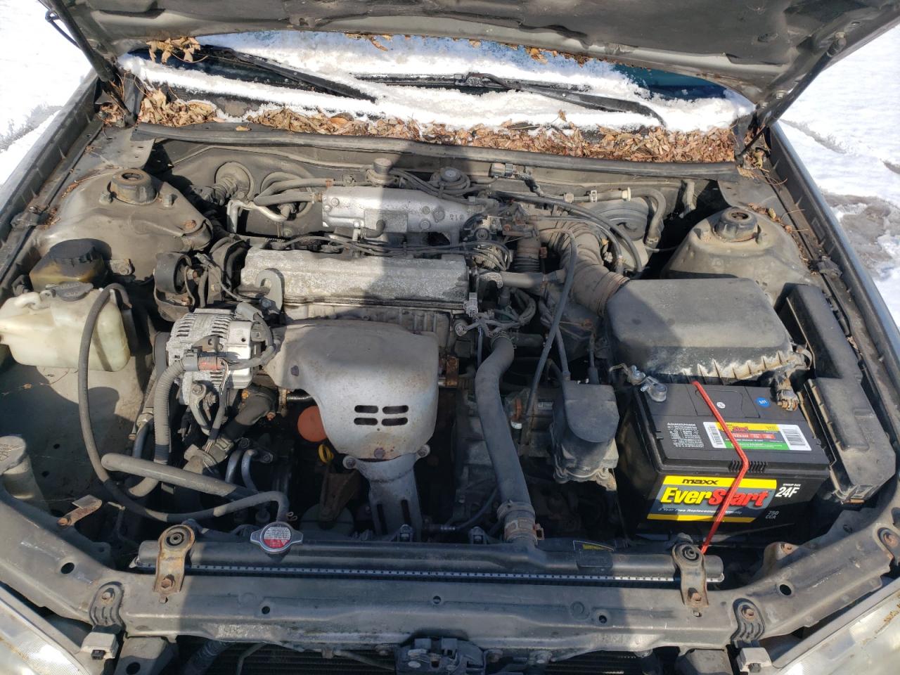 Photo 7 from auction – 2000 TOYOTA CAMRY CE with VIN 4T1BG22K7YU633030
