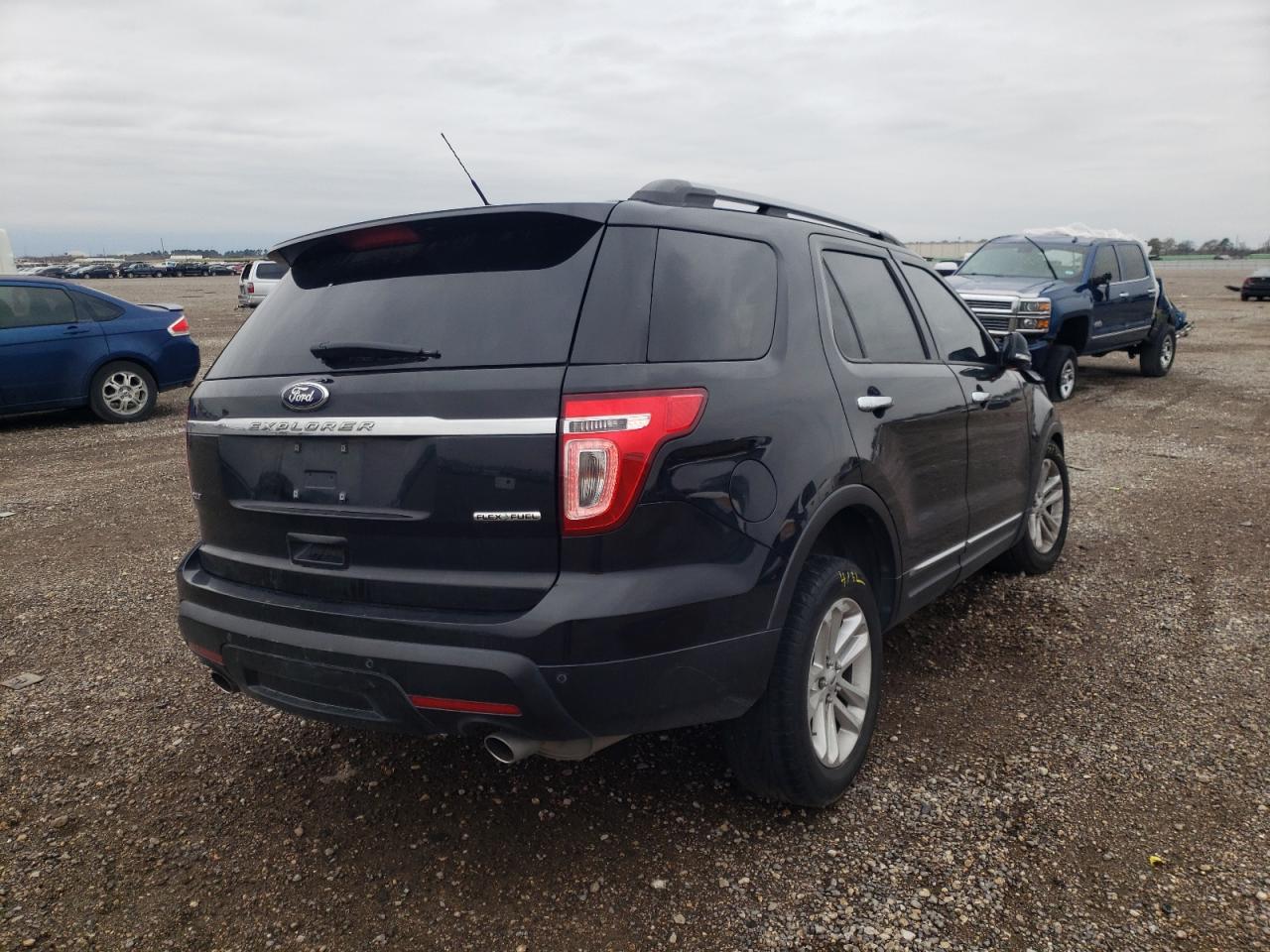 Photo 4 from auction – 2014 FORD EXPLORER X with VIN 1FM5K7D85EGB83754