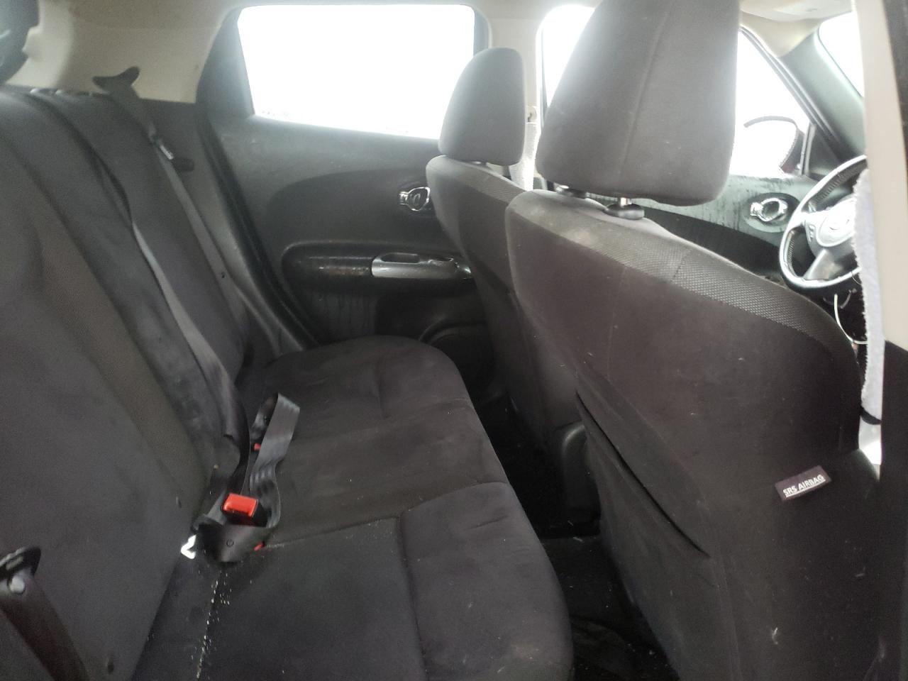 Photo 6 from auction – 2014 NISSAN JUKE S with VIN JN8AF5MR0ET356211