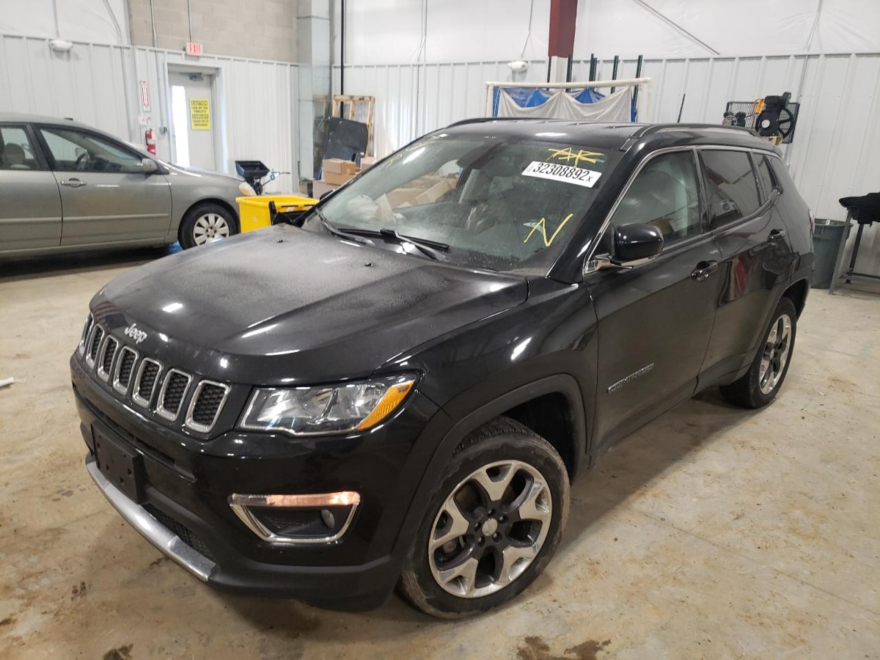 Photo 2 from auction – 2018 JEEP COMPASS LI with VIN 3C4NJDCB1JT104458