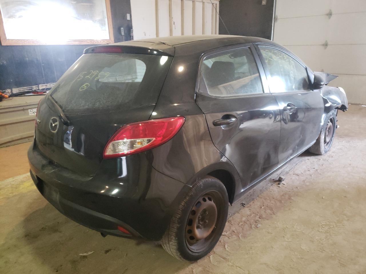 Photo 4 from auction – 2013 MAZDA MAZDA2 with VIN JM1DE1KZXD0152989