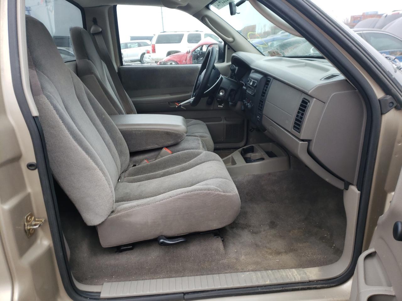 Photo 5 from auction – 2003 DODGE DAKOTA SLT with VIN 1D7GG46N53S223492