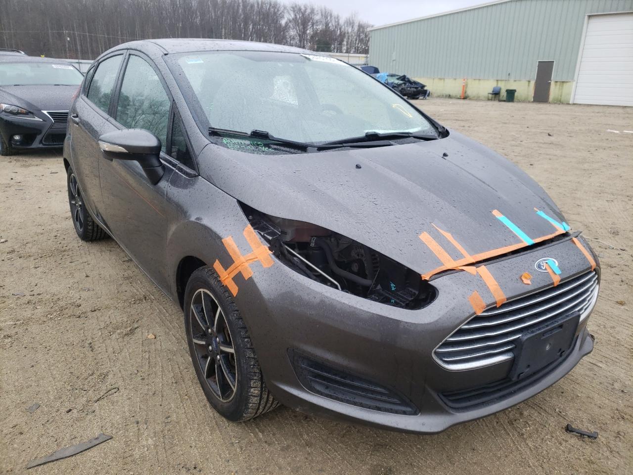 FORD FIESTA SE 2015 with VIN 3FADP4EJ4FM157774 - Photo from auction