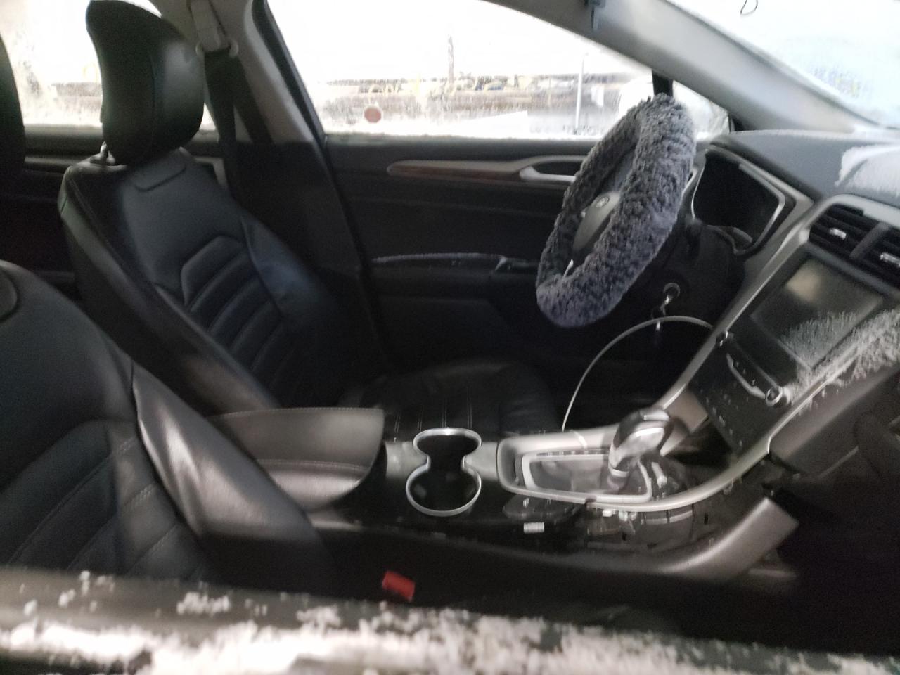 Photo 5 from auction – 2014 FORD FUSION SE with VIN 3FA6P0HD8ER237605