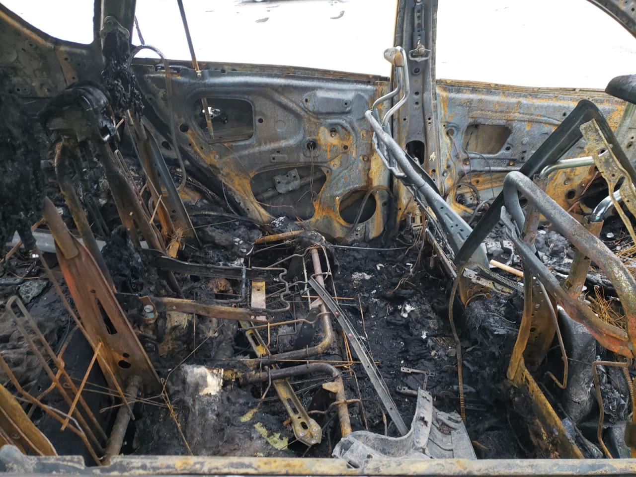Zdjęcie 6 z aukcji – 2015 TOYOTA RAV4 LIMIT z VIN 2T3DFREV0FW358941