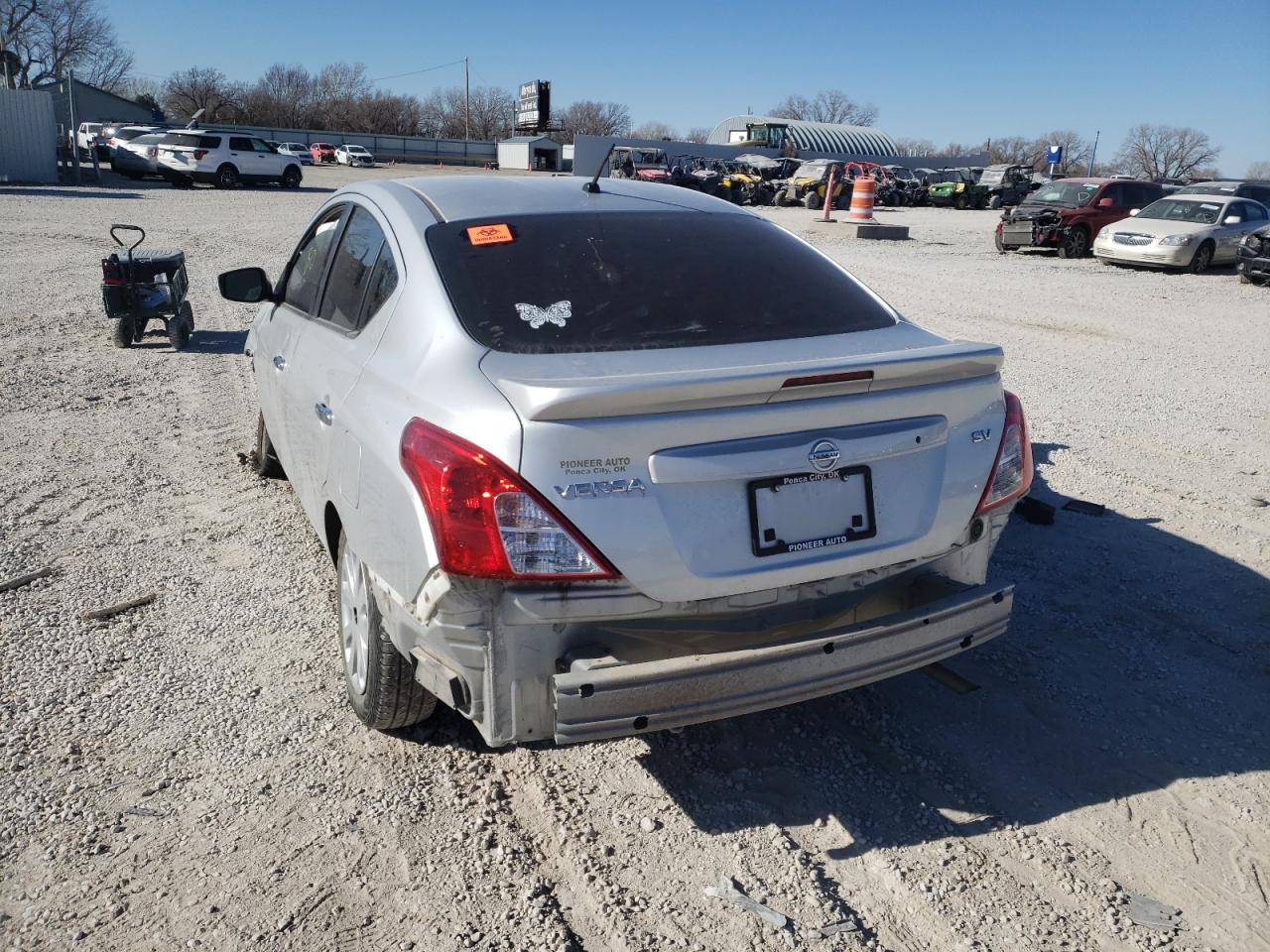 Photo 3 from auction – 2017 NISSAN VERSA S with VIN 3N1CN7AP7HK471069