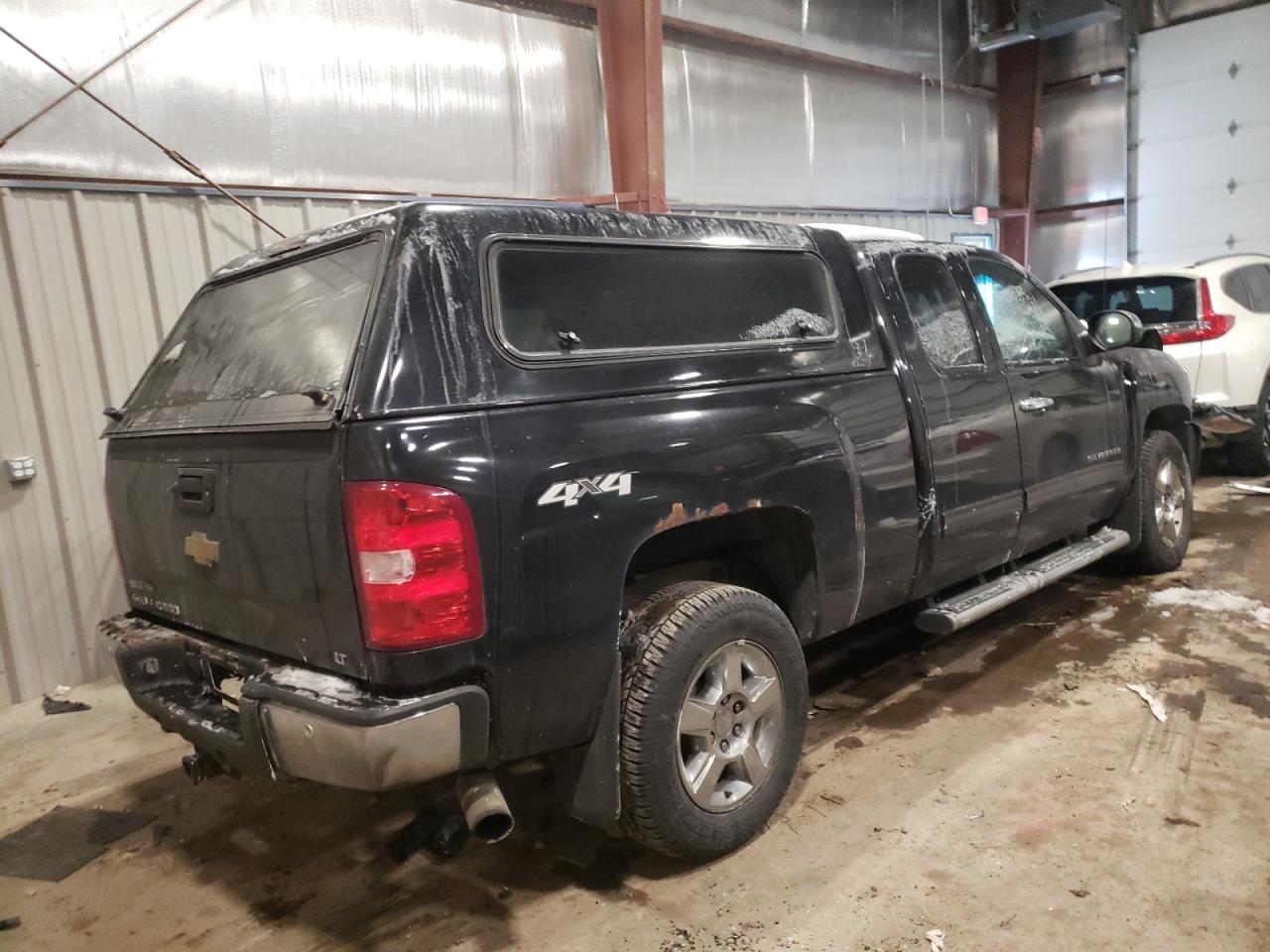 Photo 4 from auction – 2011 CHEVROLET SILVERADO with VIN 1GCRKSE39BZ300988