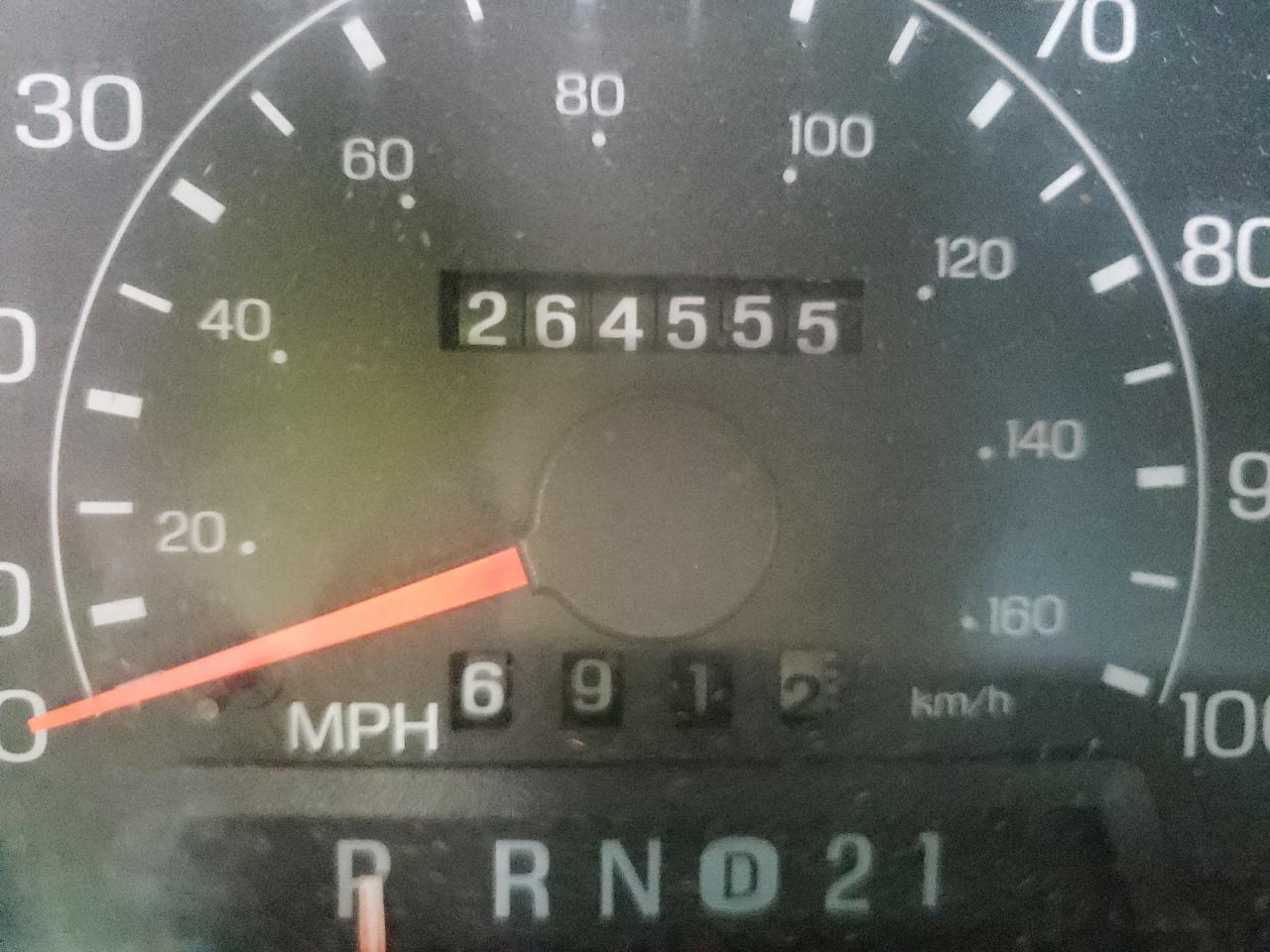 Photo 8 from auction – 2001 FORD F350 SRW S with VIN 1FTSW31F21EB80100