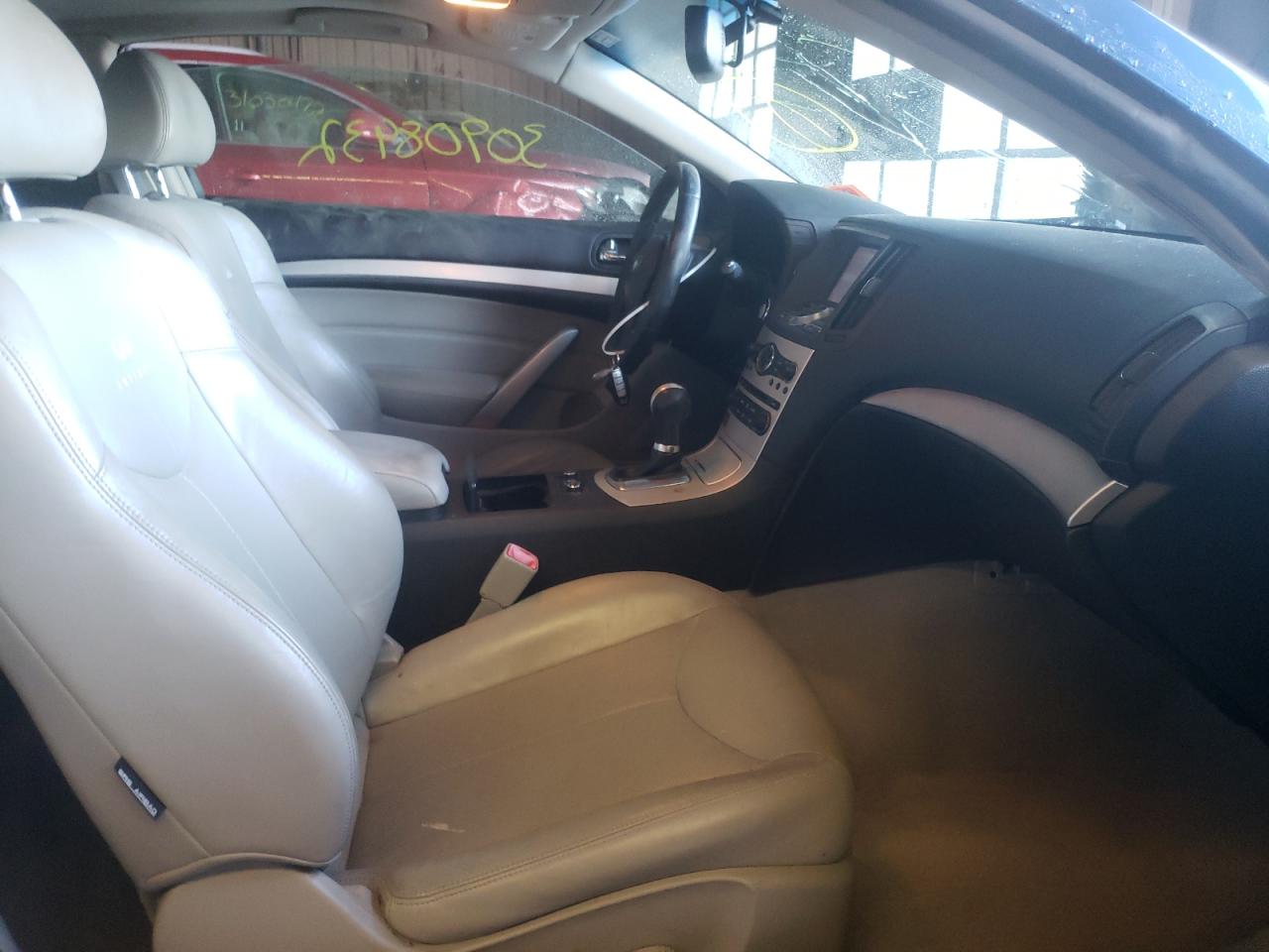 Photo 5 from auction – 2009 INFINITI G37 with VIN JNKCV64F49M654035