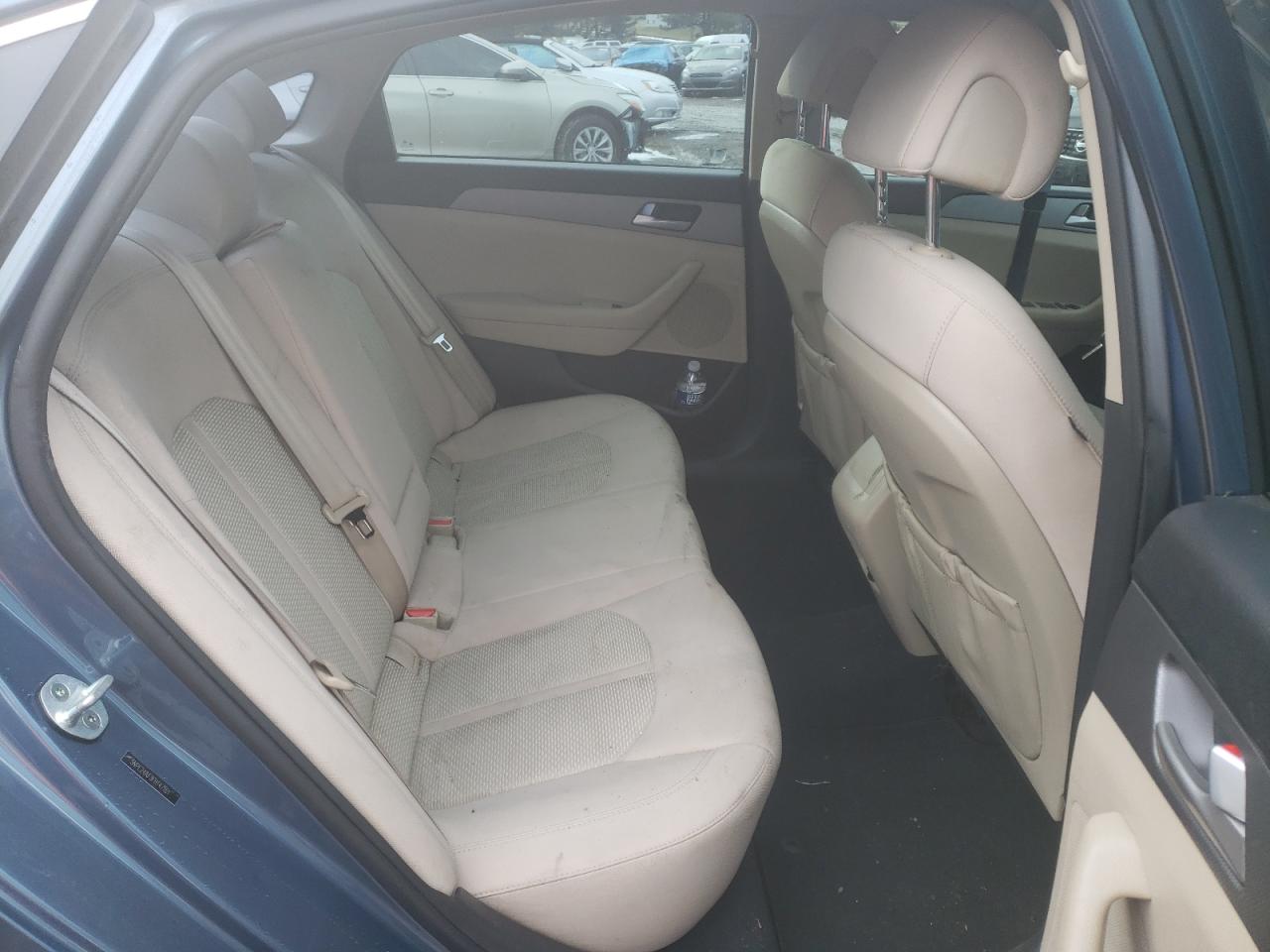 Photo 6 from auction – 2015 HYUNDAI SONATA SE with VIN 5NPE24AF3FH147161
