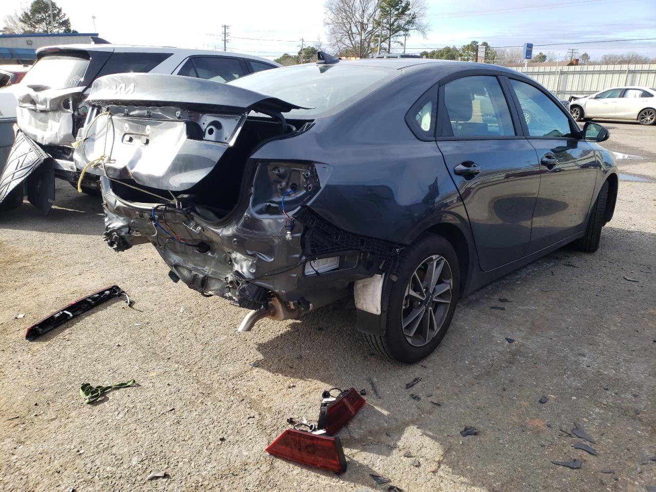 Photo 4 from auction – 2022 KIA FORTE FE with VIN 3KPF24AD3NE423909