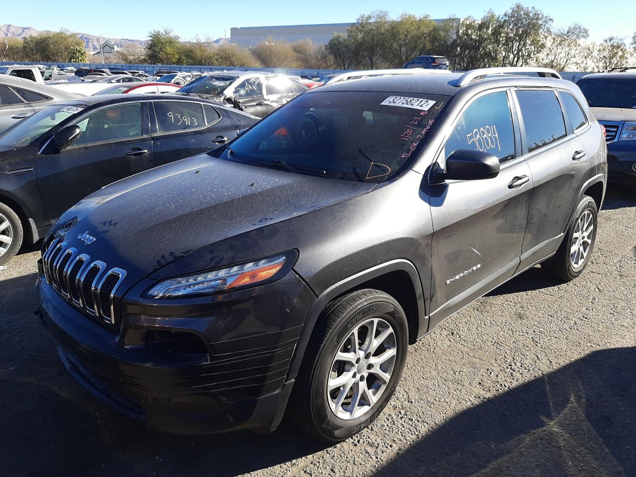 Photo 2 from auction – 2017 JEEP CHEROKEE L with VIN 1C4PJMCS3HW621550