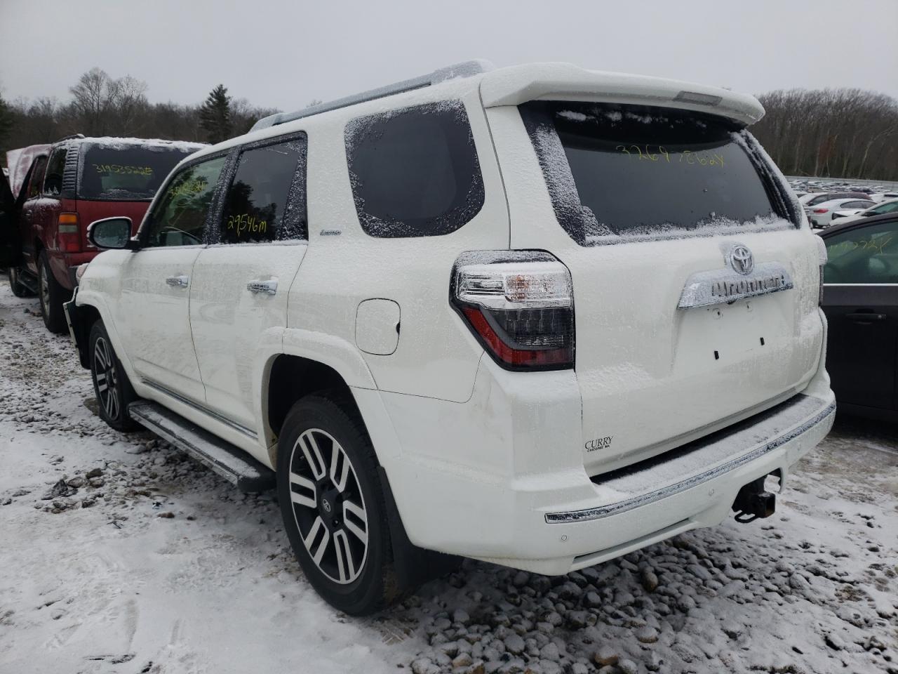 Photo 3 from auction – 2018 TOYOTA 4RUNNER SR with VIN JTEBU5JR0J5581152