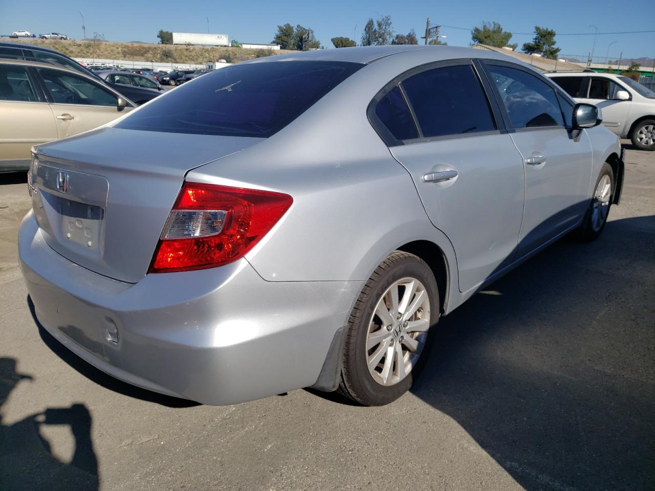 Photo 4 from auction – 2012 HONDA CIVIC EX with VIN 2HGFB2F83CH570251