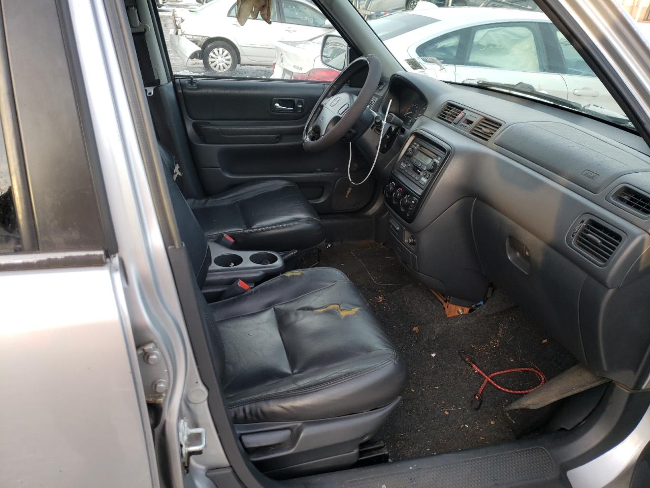 Photo 5 from auction – 2001 HONDA CR-V SE with VIN JHLRD18751C018466