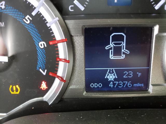 Photo 8 from auction – 2018 TOYOTA 4RUNNER SR with VIN JTEBU5JR9J5521242