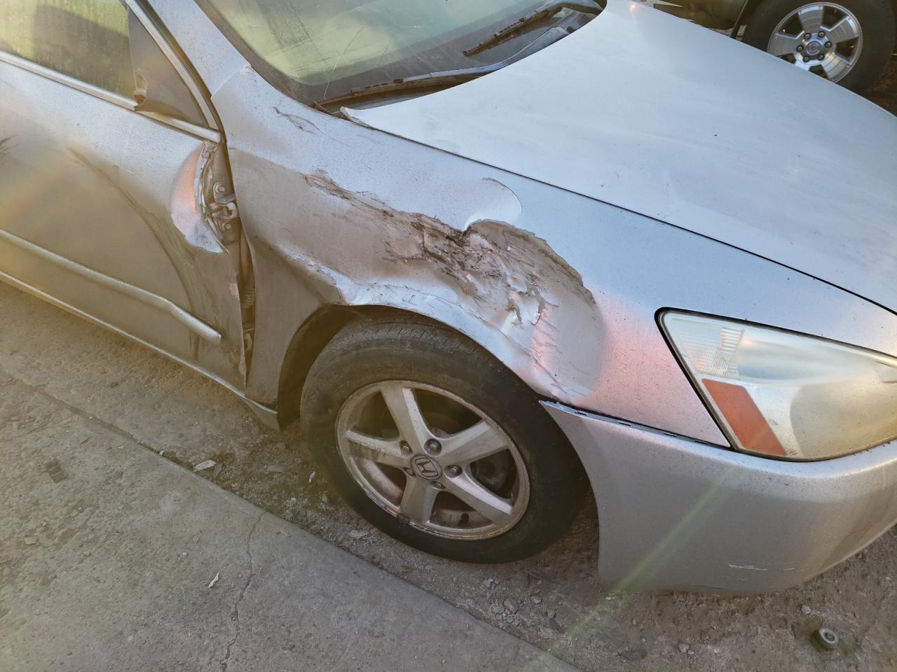 Photo 9 from auction – 2003 HONDA ACCORD EX with VIN JHMCM56653C025844