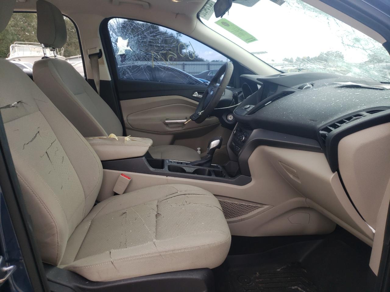 Photo 5 from auction – 2018 FORD ESCAPE SE with VIN 1FMCU9GD3JUC73728