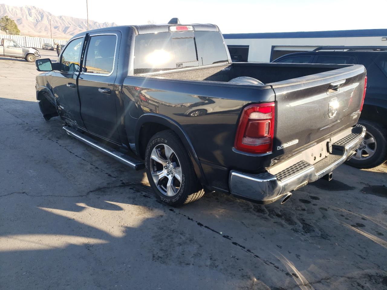 Photo 3 from auction – 2019 RAM 1500 LARAM with VIN 1C6SRFJT1KN878432