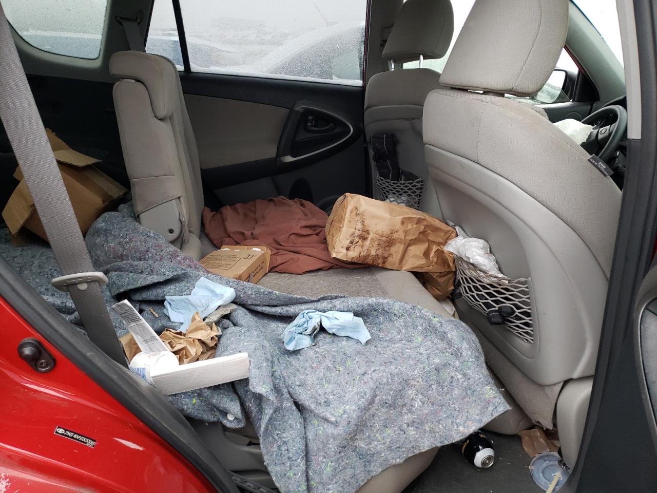 Photo 6 from auction – 2012 TOYOTA RAV4 with VIN JTMZF4DV5CD033060