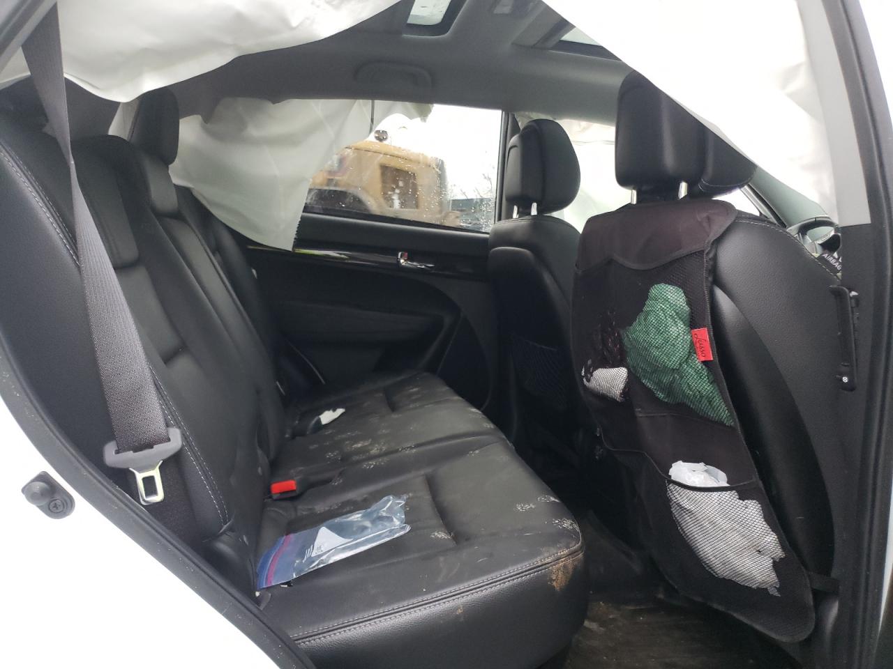 Photo 6 from auction – 2012 KIA SORENTO EX with VIN 5XYKUDA2XCG235265