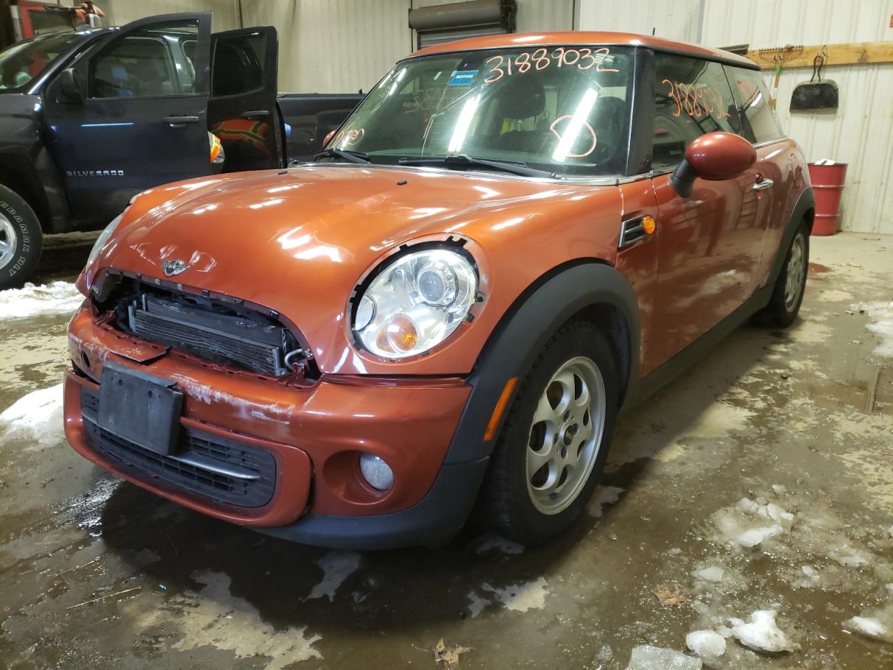 Photo 2 from auction – 2012 MINI COOPER with VIN WMWSU3C59CT255607