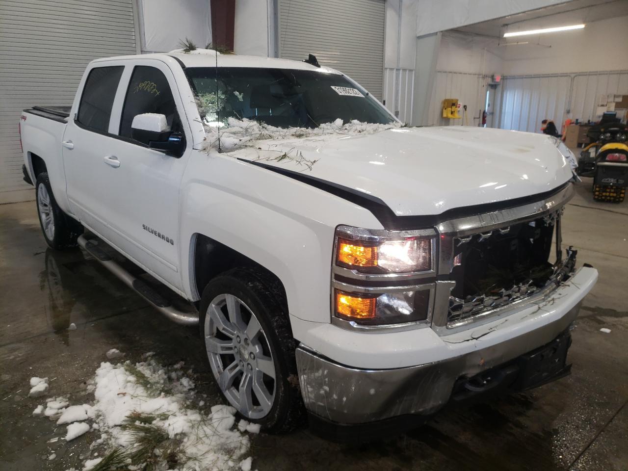 CHEVROLET SILVERADO 2015 with VIN 3GCUKREC6FG327218 - Photo from auction