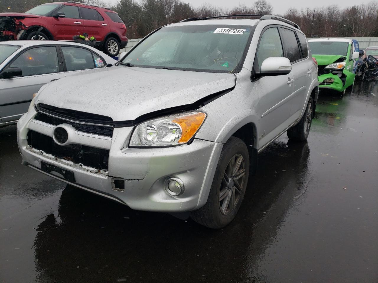 Photo 2 from auction – 2009 TOYOTA RAV4 LIMIT with VIN 2T3BK31V49W003023