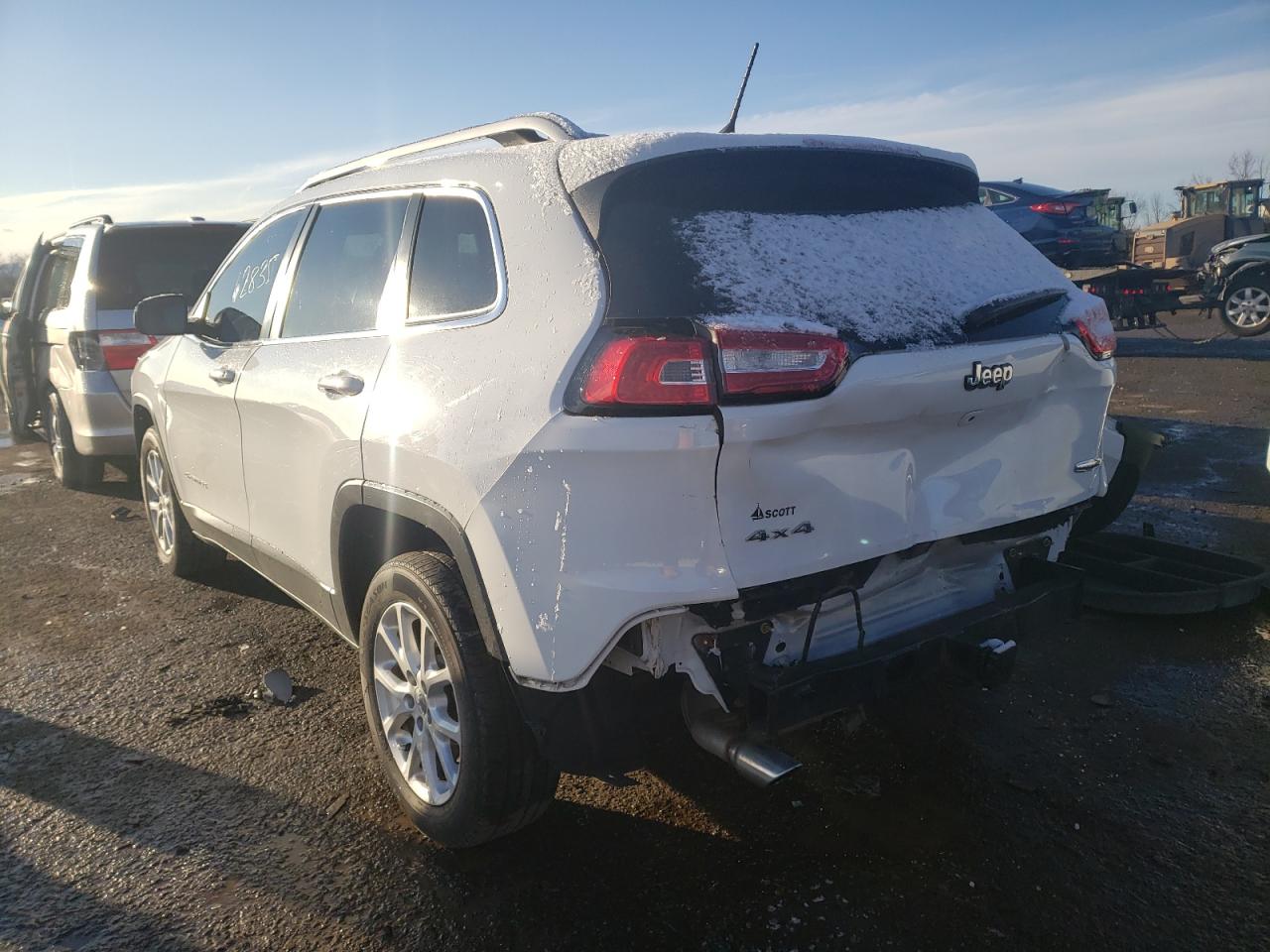 Photo 3 from auction – 2015 JEEP CHEROKEE L with VIN 1C4PJMCB7FW591210