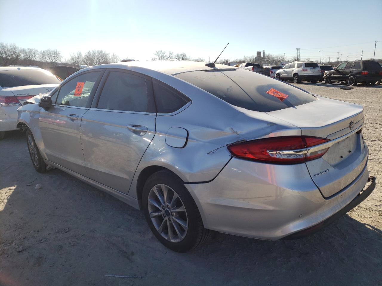Photo 3 from auction – 2017 FORD FUSION SE with VIN 3FA6P0HD1HR335377