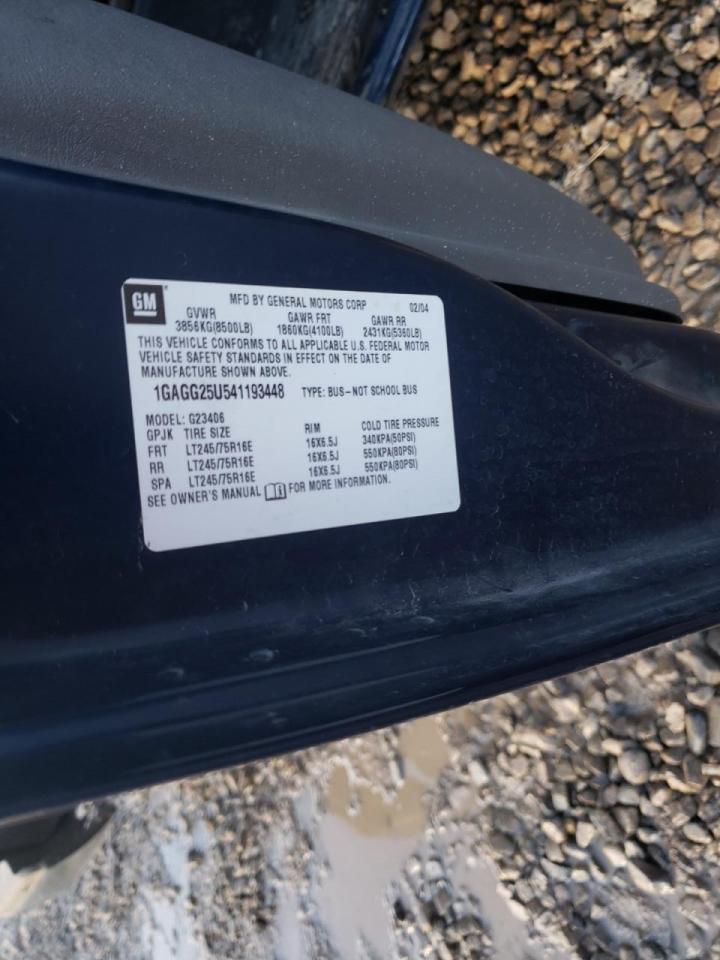 Photo 10 from auction – 2004 CHEVROLET EXPRESS G2 with VIN 1GAGG25U541193448