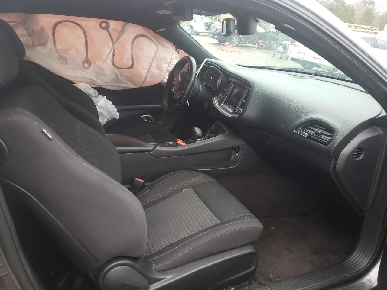 Photo 5 from auction – 2019 DODGE CHALLENGER with VIN 2C3CDZAG4KH531433