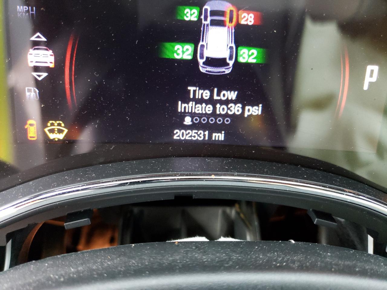 Photo 8 from auction – 2014 DODGE DURANGO LI with VIN 1C4RDJDG3EC323196