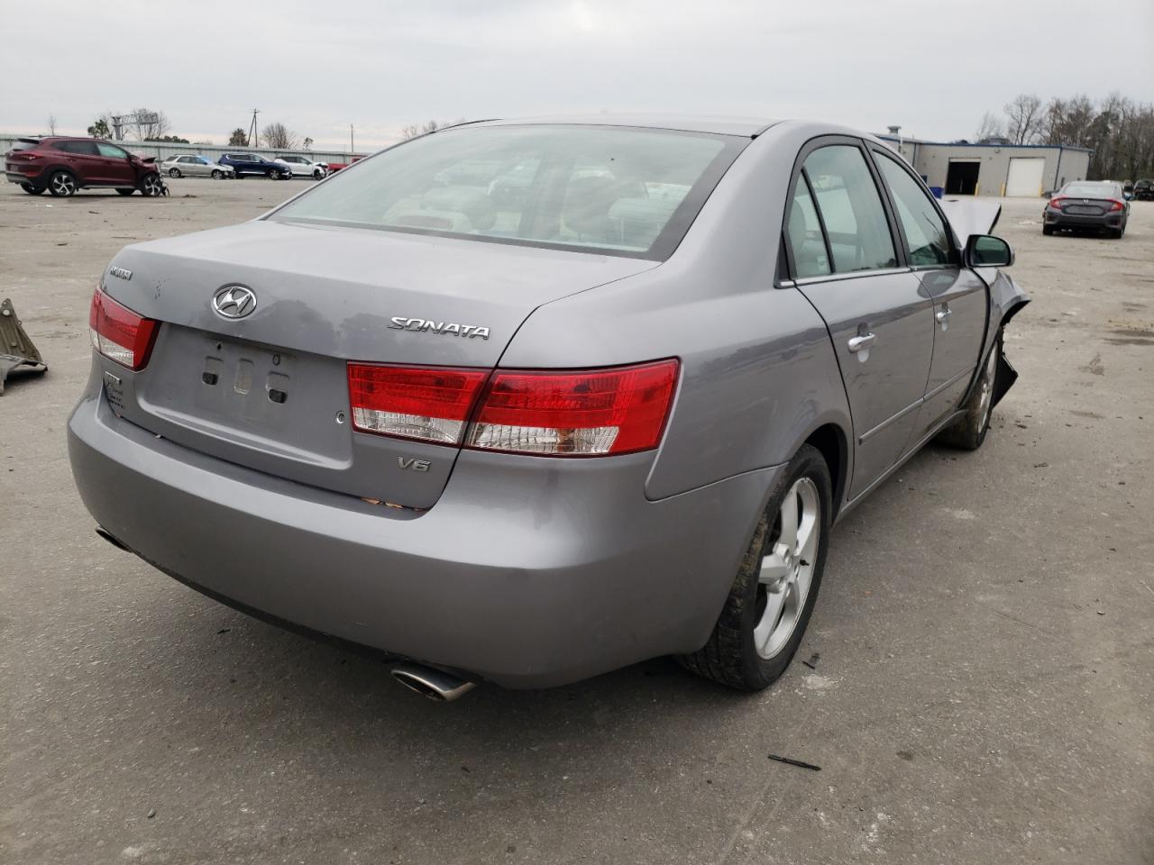 Photo 4 from auction – 2007 HYUNDAI SONATA SE with VIN 5NPEU46F77H180314