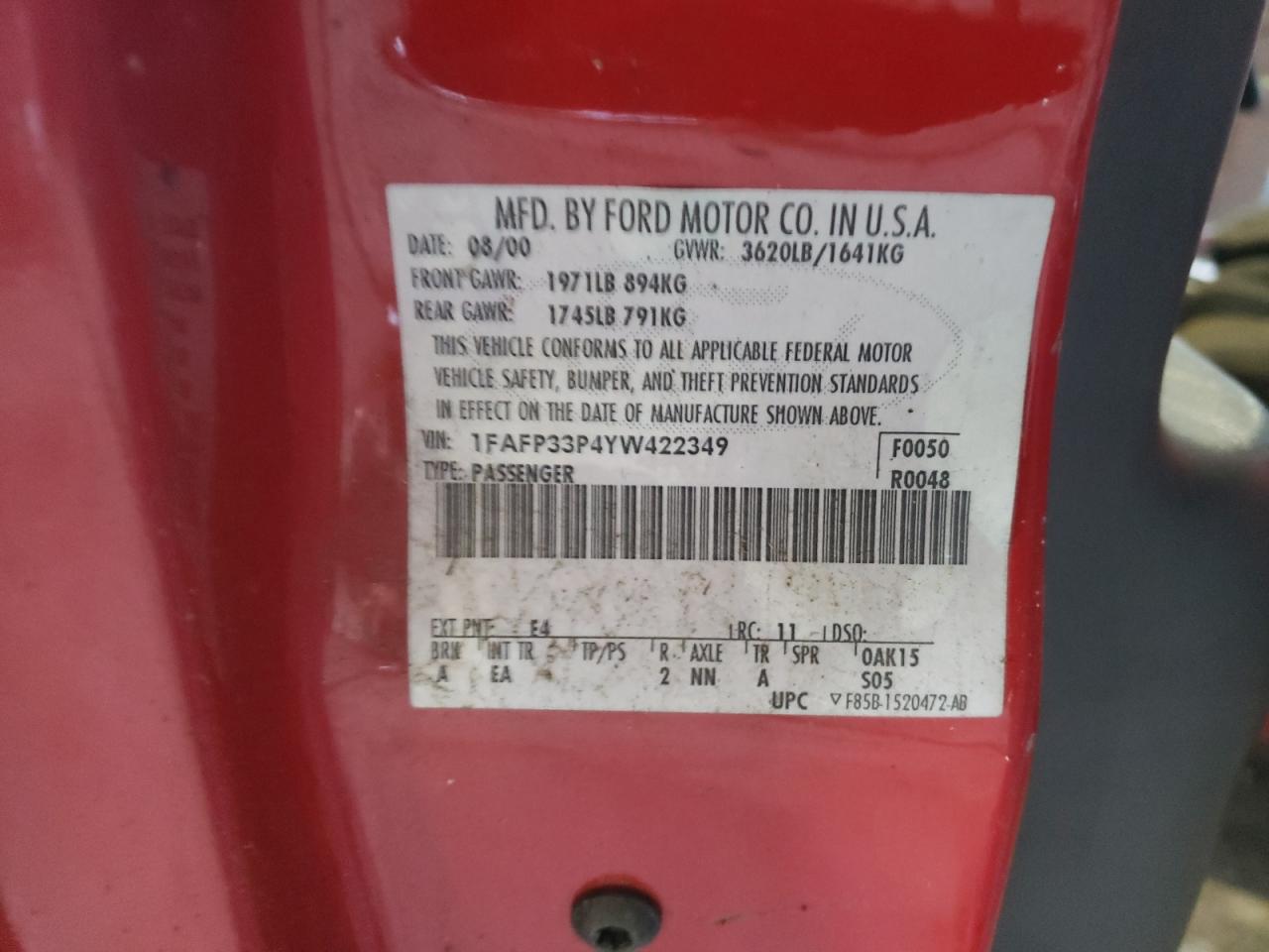 Photo 10 from auction – 2000 FORD FOCUS LX with VIN 1FAFP33P4YW422349