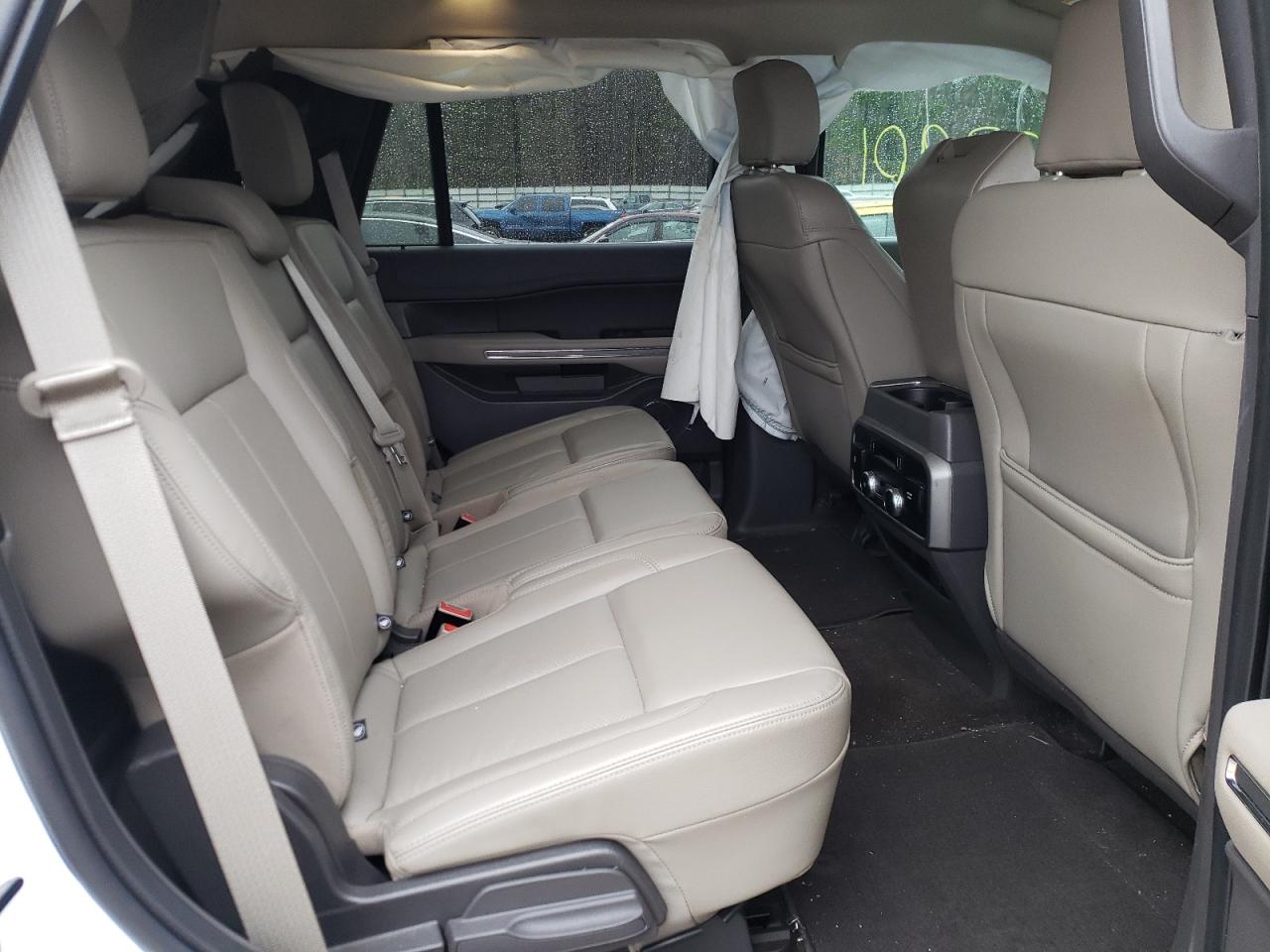 Photo 6 from auction – 2019 FORD EXPEDITION with VIN 1FMJU1HTXKEA67316