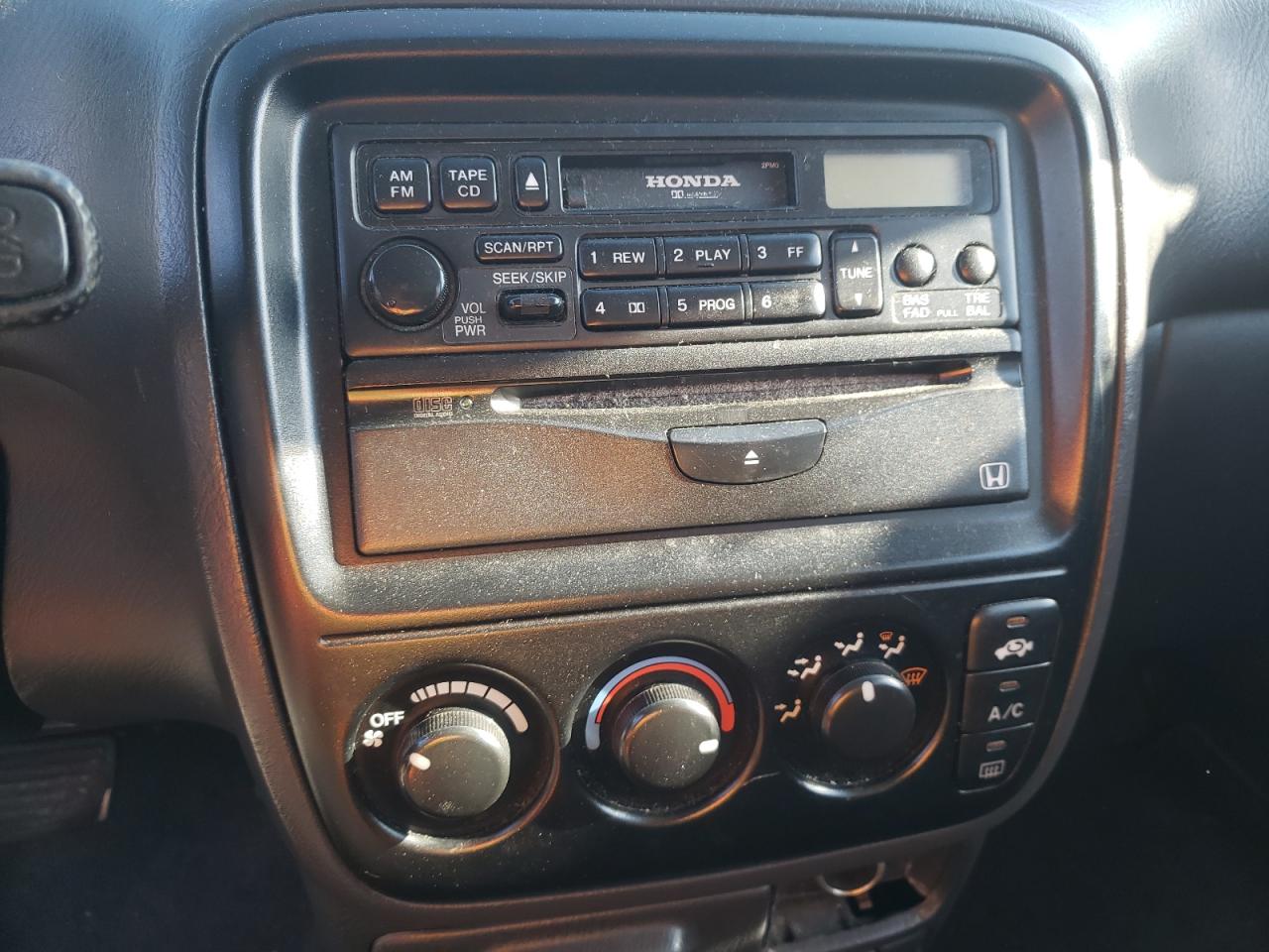 Zdjęcie 9 z aukcji – 2001 HONDA CR-V z VIN JHLRD18441C033868