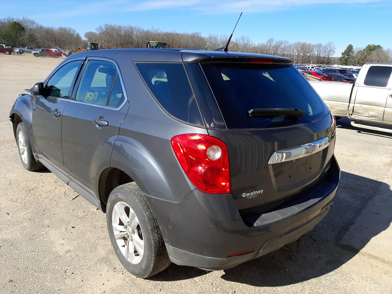 Фото 3 с аукциона – 2011 CHEVROLET EQUINOX LS с VIN 2CNALBEC6B6393812