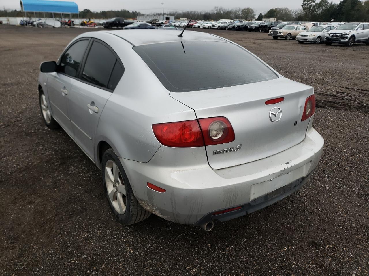 Photo 3 from auction – 2005 MAZDA 3 I with VIN JM1BK12F351296482