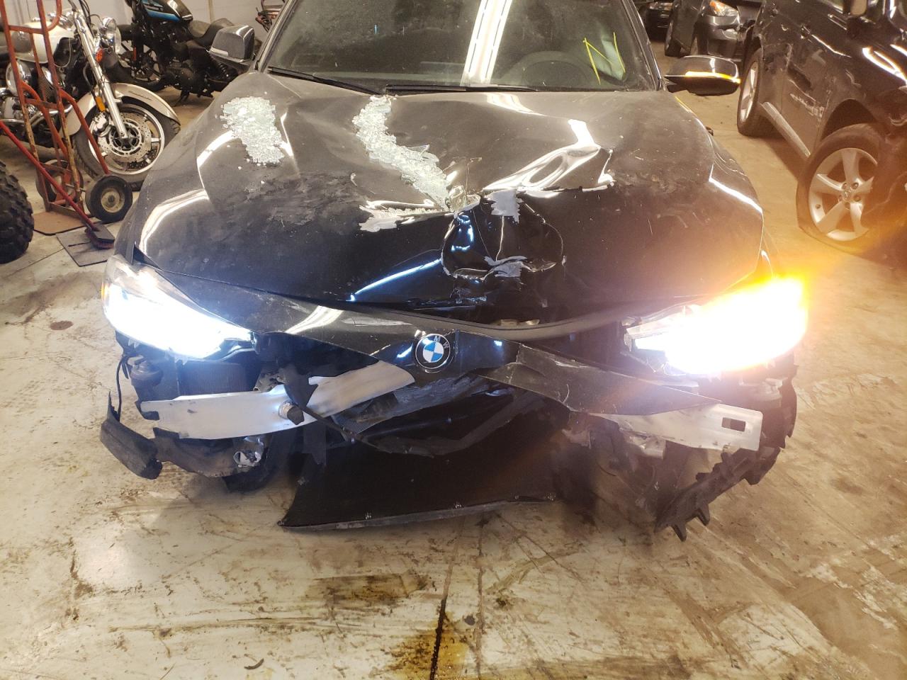 Photo 9 from auction – 2018 BMW 340 XI with VIN WBA8B7C54JA576793
