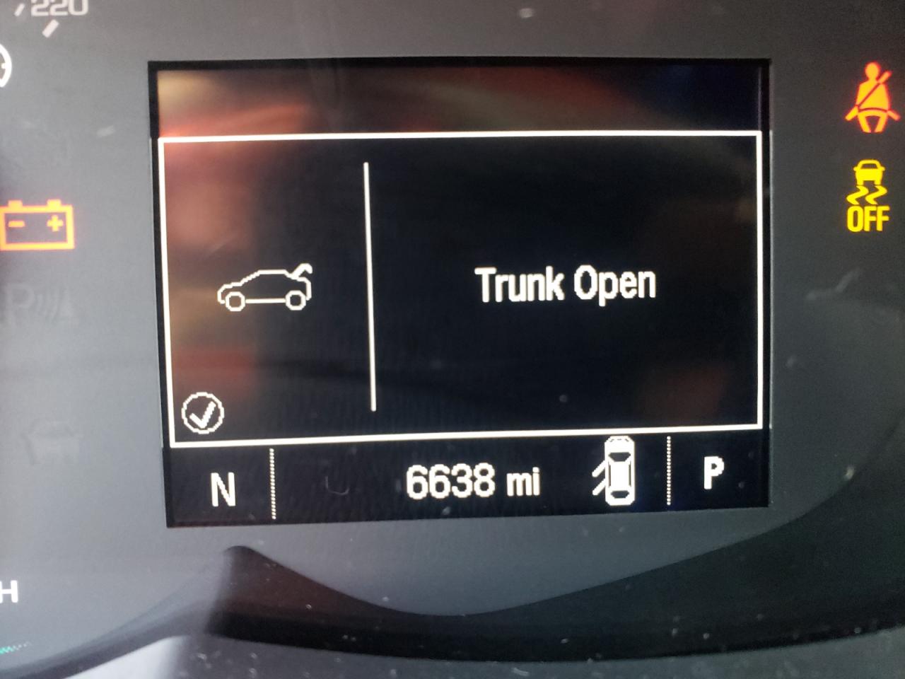 Photo 8 from auction – 2021 CHEVROLET TRAX 1LT with VIN KL7CJLSB2MB312077