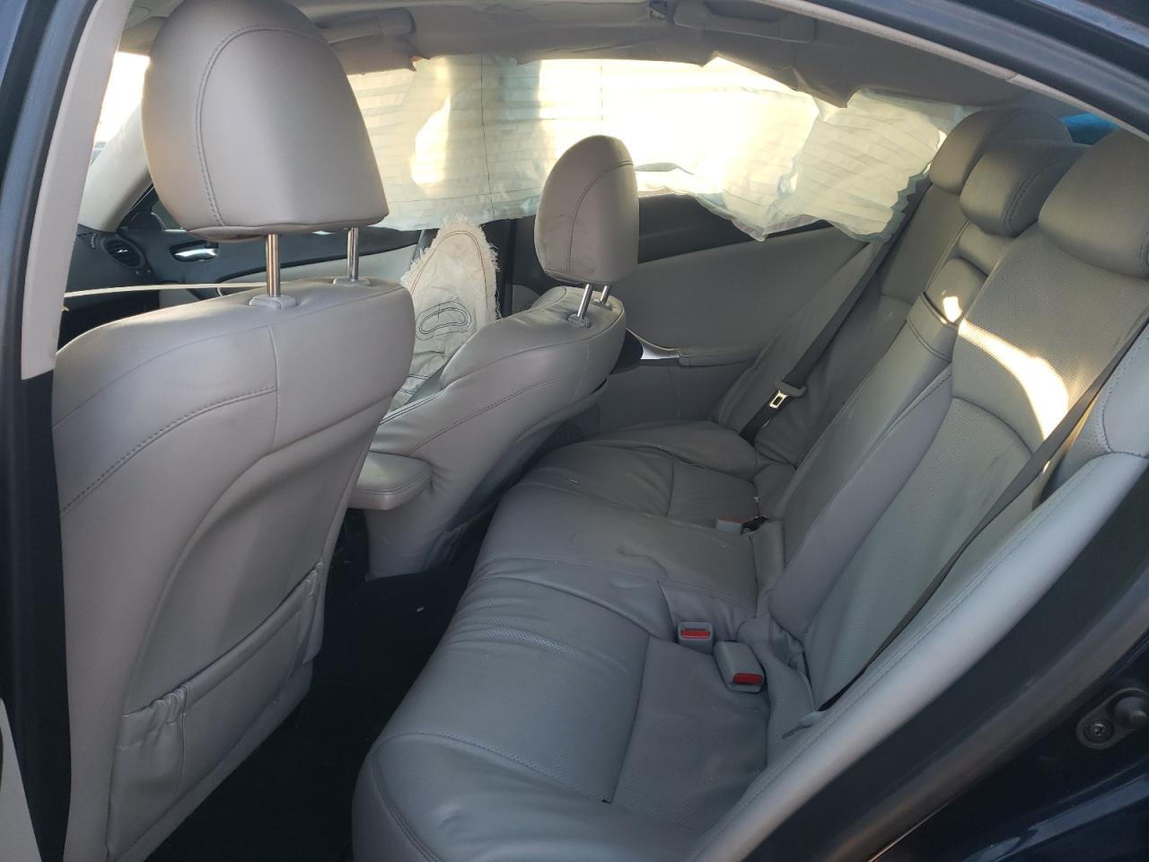 Photo 6 from auction – 2008 LEXUS IS 250 with VIN JTHCK262882025531