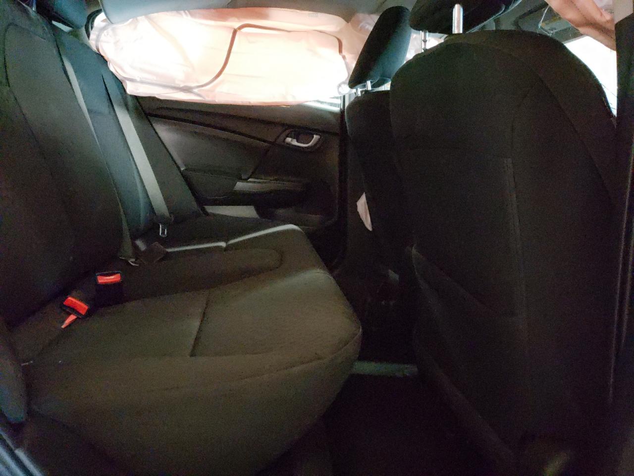 صورة رقم 6 من المزاد - 2015 HONDA CIVIC SE مع VIN 19XFB2F71FE106445
