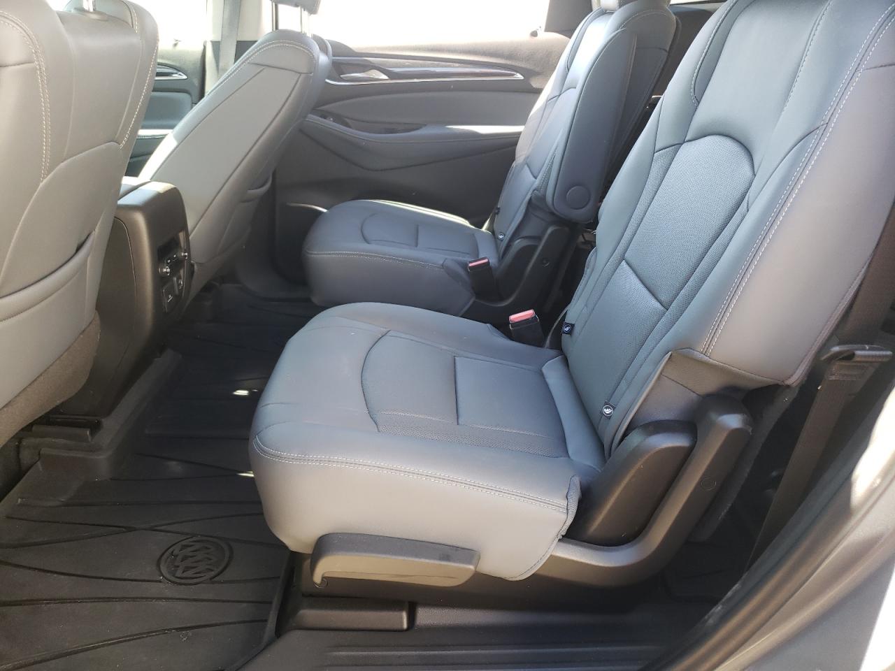 Photo 6 from auction – 2021 BUICK ENCLAVE ES with VIN 5GAEVAKW9MJ247033