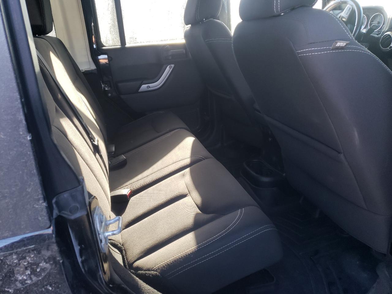 Photo 6 from auction – 2015 JEEP WRANGLER U with VIN 1C4HJWEG5FL661815