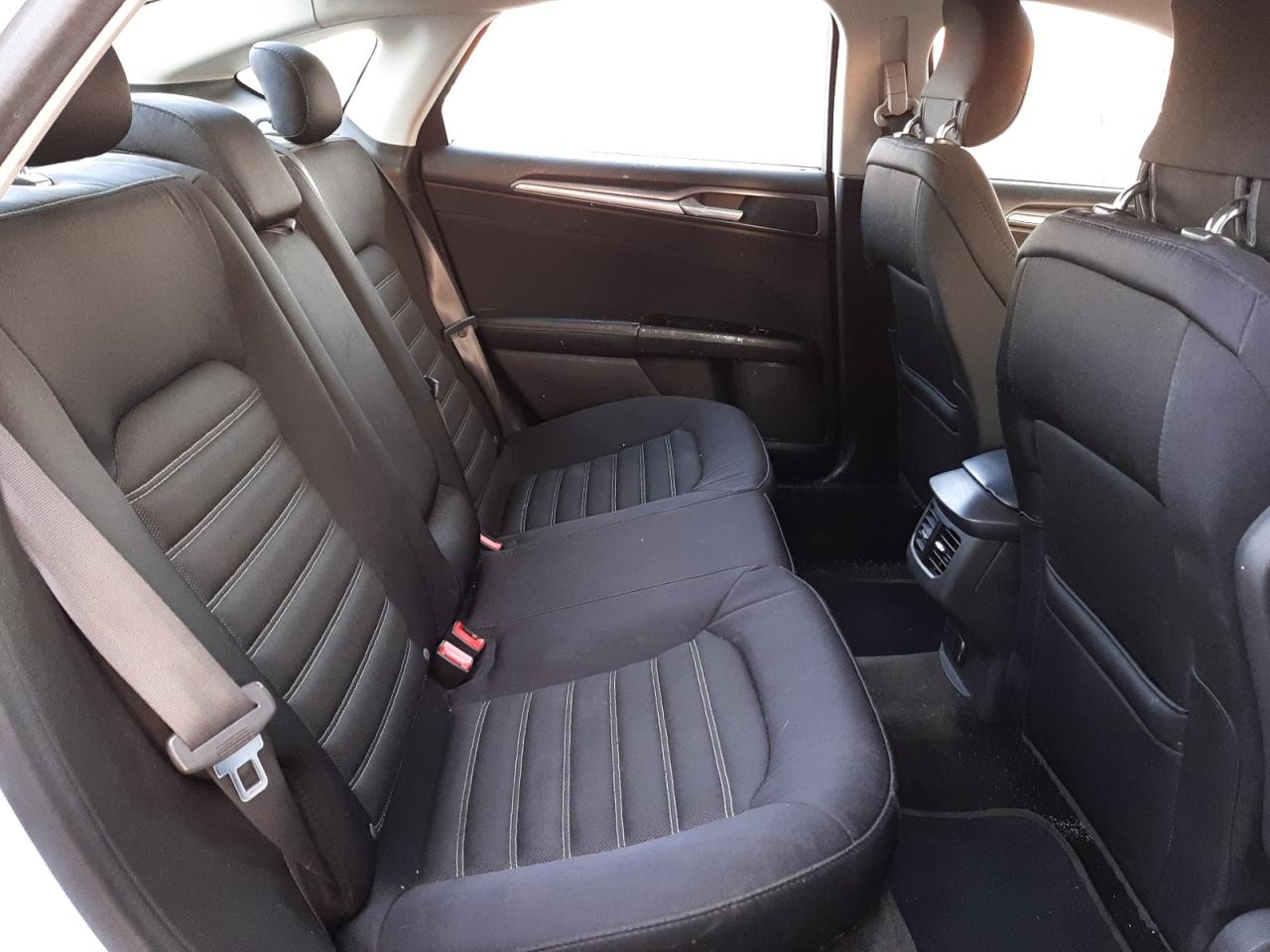 Photo 6 from auction – 2015 FORD FUSION SE with VIN 3FA6P0H71FR115390