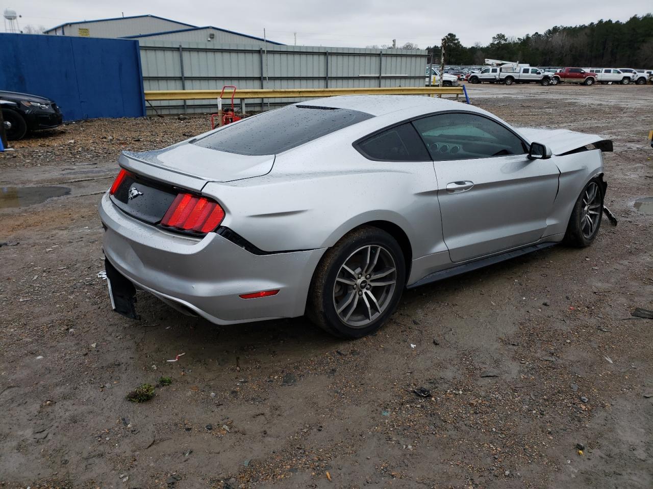 Photo 4 from auction – 2016 FORD MUSTANG with VIN 1FA6P8TH7G5336253
