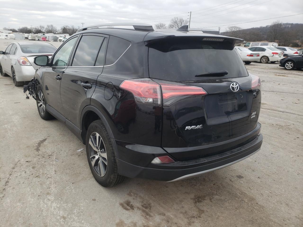 Photo 3 from auction – 2018 TOYOTA RAV4 ADVEN with VIN 2T3RFREV4JW836101
