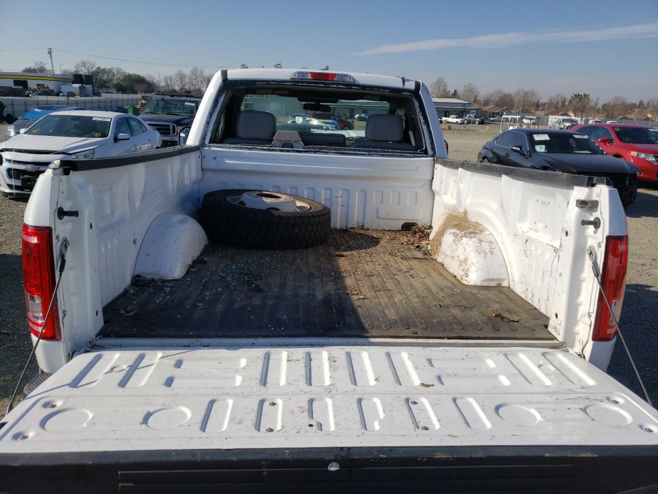 Photo 6 from auction – 2016 FORD F150 with VIN 1FTMF1EF1GKF56626